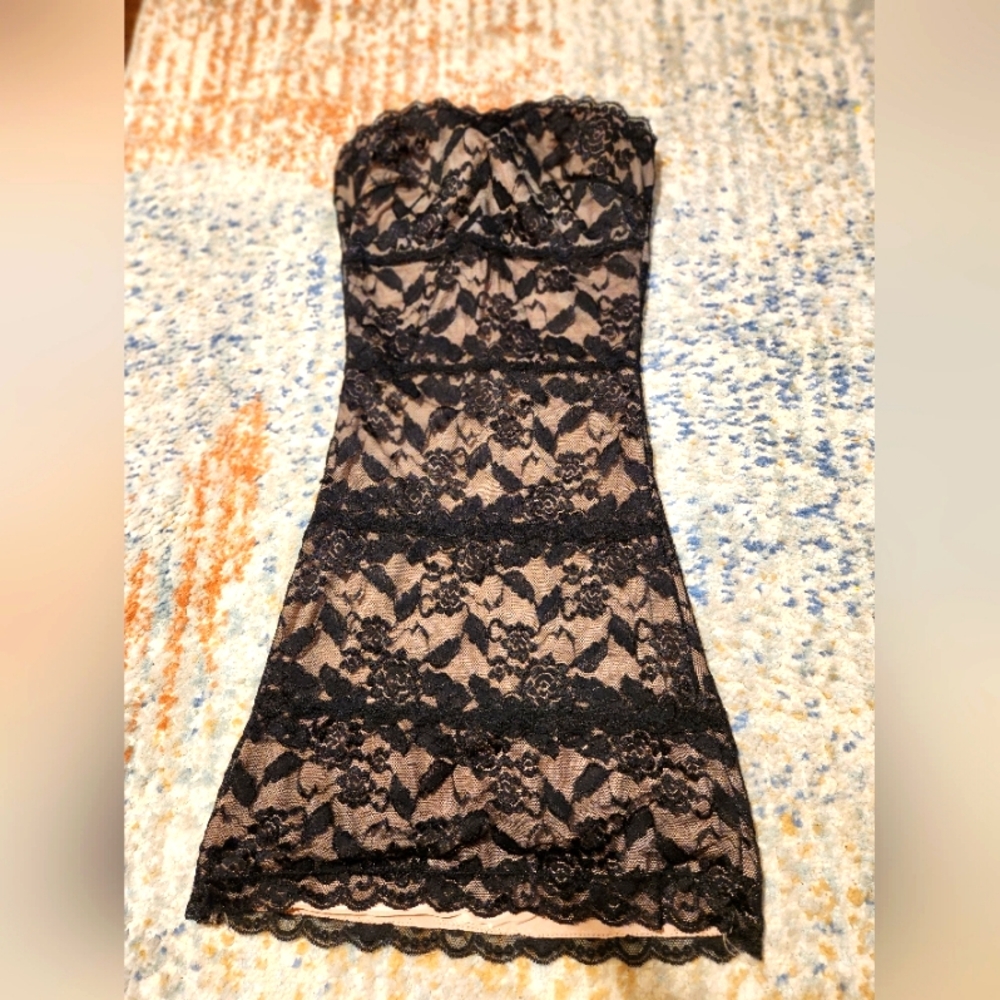 Vintage Style Lace Cocktail Dress